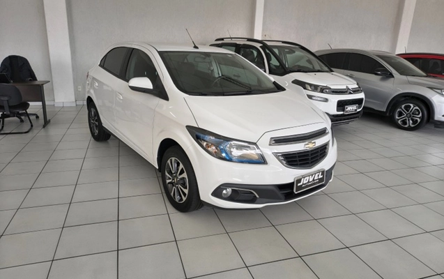imagem-https://www.socarrao.com.br/sc-vehicle-images-prod/4352631/1791985117968-018bca68-2446-4502-86ce-93c79d104a15.jpg