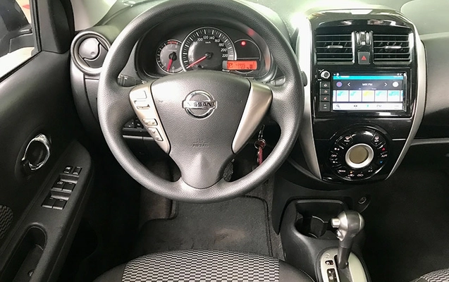 imagem-https://www.socarrao.com.br/sc-vehicle-images-prod/4352632/1792096994441-KsUZ0NzfxWS4q6bg1TygCEQlB0MMeIEd.jpg