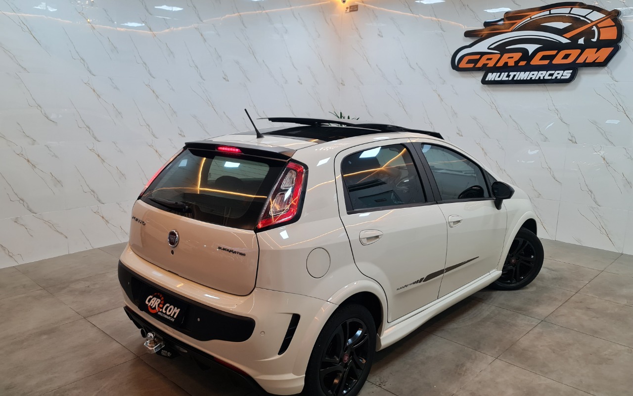 imagem-https://www.socarrao.com.br/sc-vehicle-images-prod/4352655/1791990266404-Ny5qcGc.jpg