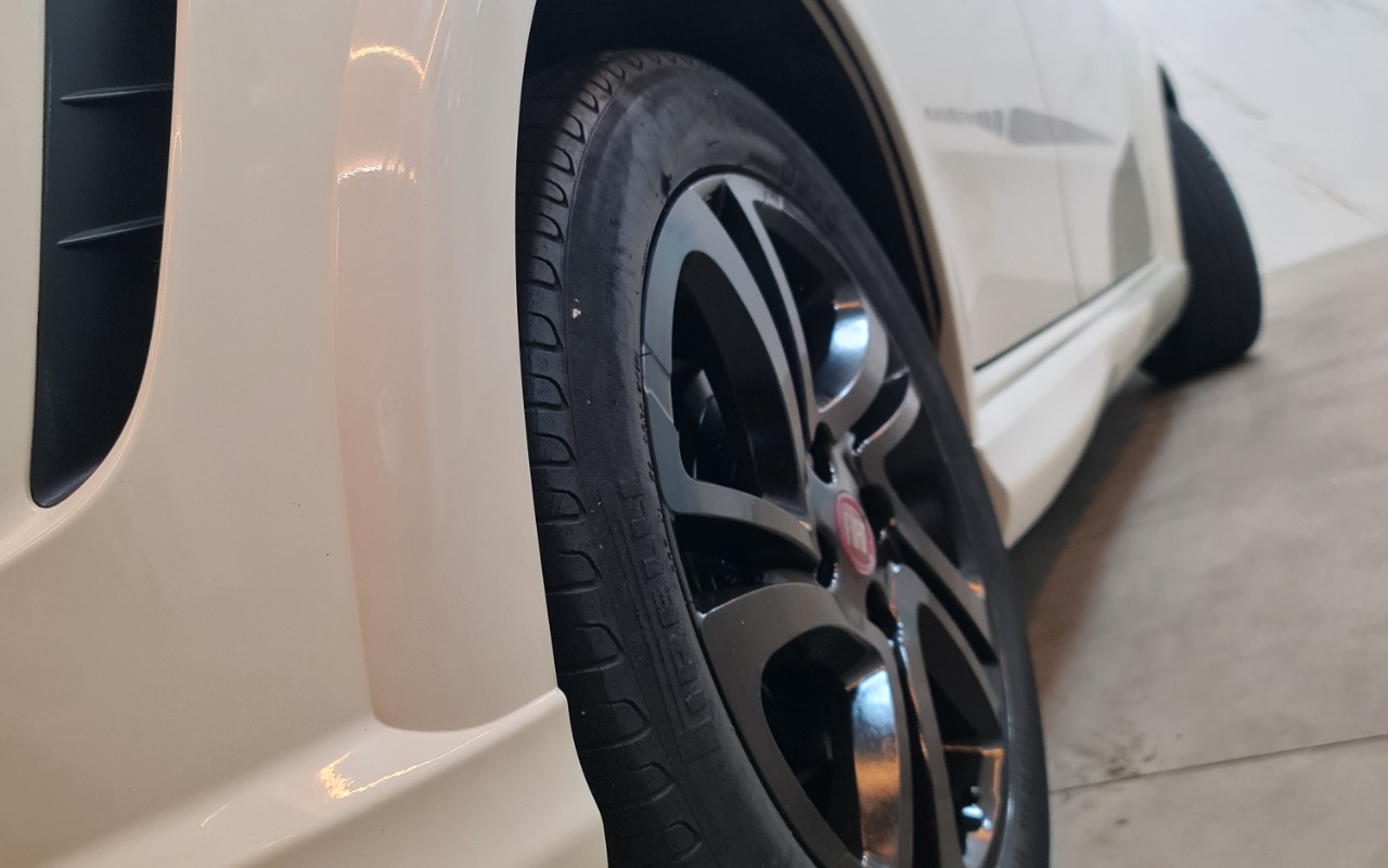 imagem-https://www.socarrao.com.br/sc-vehicle-images-prod/4352655/1791990267220-MTcuanBn.jpg