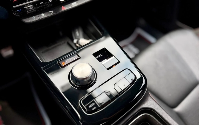 imagem-https://www.socarrao.com.br/sc-vehicle-images-prod/4352756/1791986007918-6_105225.jpg