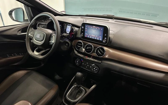 imagem-https://www.socarrao.com.br/sc-vehicle-images-prod/4352759/1791986096631-8533703_14_B_562bcabf07.jpeg