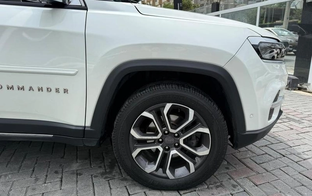 imagem-https://www.socarrao.com.br/sc-vehicle-images-prod/4352818/1792011231267-8568581_5_B_7eb66969d9.jpeg