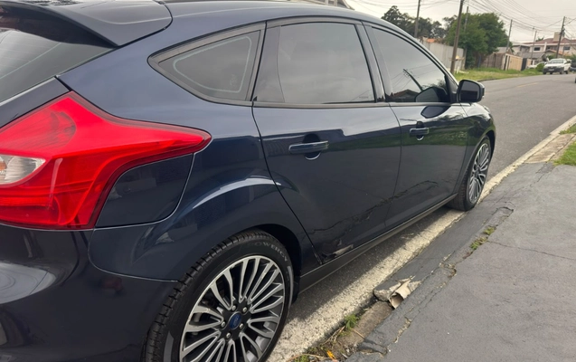 imagem-https://www.socarrao.com.br/sc-vehicle-images-prod/4352855/1791986800727-V2hhdHNBcHAgSW1hZ2UgMjAyNi0xMC0xNCBhdCAxMC4yMC4yOSAoMSkuanBlZw.jpeg