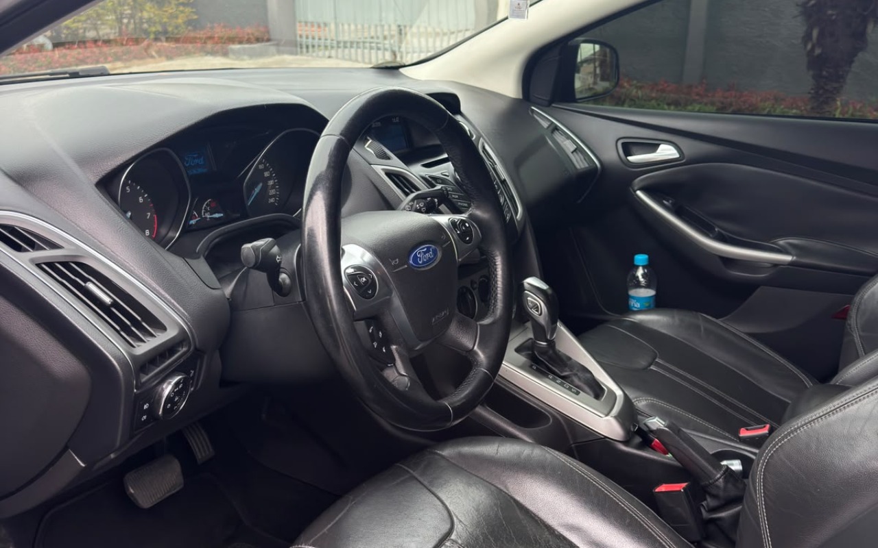 imagem-https://www.socarrao.com.br/sc-vehicle-images-prod/4352855/1791986801294-V2hhdHNBcHAgSW1hZ2UgMjAyNi0xMC0xNCBhdCAxMC4yMC4zMSAoMSkuanBlZw.jpeg