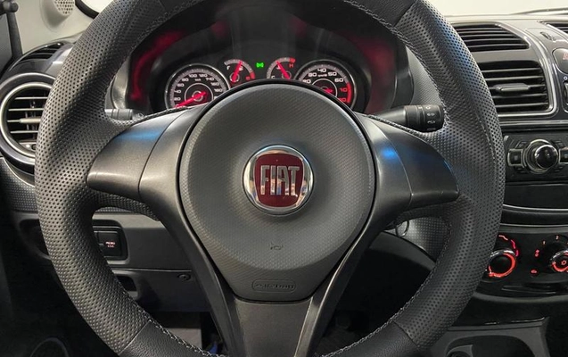 imagem-https://www.socarrao.com.br/sc-vehicle-images-prod/4352871/1792097500470-8568770_9_B_6f8219f970.jpeg