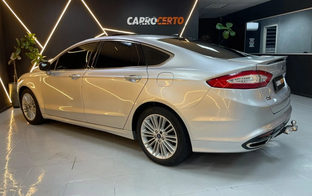 imagem-https://www.socarrao.com.br/sc-vehicle-images-prod/4352902/1791987212897-77mhTKJz82ZVcmwRQ7RGLukKLzXsgcp3.jpg