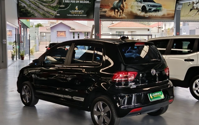 imagem-https://www.socarrao.com.br/sc-vehicle-images-prod/4352916/1792079596817-4BM3RmhIBKXrLzPHDSD86XyYqyrxepyp.jpg