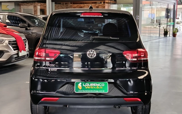 imagem-https://www.socarrao.com.br/sc-vehicle-images-prod/4352916/1792079596819-xmhjKv30D7ici9gEKo8s5QHRMoWqZyAX.jpg