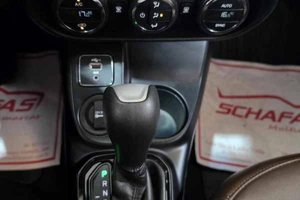 imagem-https://www.socarrao.com.br/sc-vehicle-images-prod/4352925/1791988023236-8568822_11_B_a4c0497fdb.jpeg