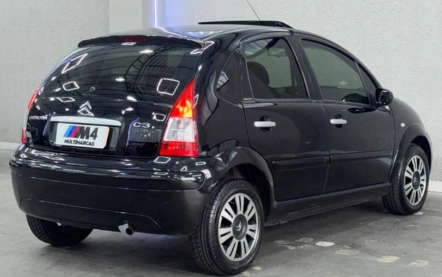 imagem-https://www.socarrao.com.br/sc-vehicle-images-prod/4352939/1791989240745-8568817_4_B_73ccf678e8.jpeg