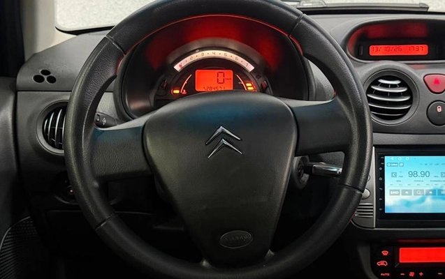 imagem-https://www.socarrao.com.br/sc-vehicle-images-prod/4352939/1791989240750-8568817_7_B_f4682f1b7a.jpeg