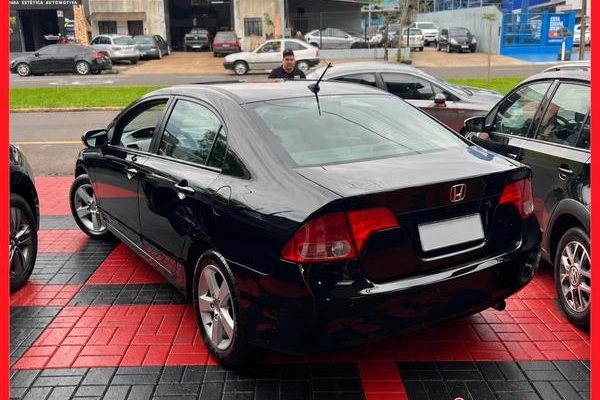 imagem-https://www.socarrao.com.br/sc-vehicle-images-prod/4352944/1791987462066-8435904_4_B_bb3105b4e6.jpg
