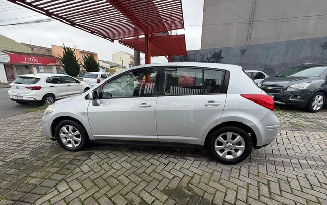 imagem-https://www.socarrao.com.br/sc-vehicle-images-prod/4352962/1791988189884-8565009_7_B_85ad2c47ea.jpeg