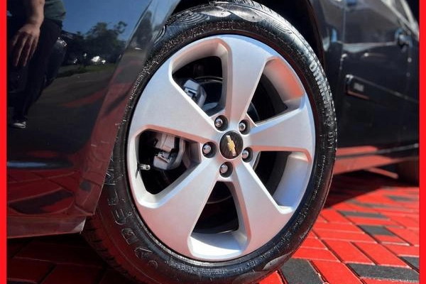 imagem-https://www.socarrao.com.br/sc-vehicle-images-prod/4352964/1791987603793-8526783_3_B_903a5222e7.jpg