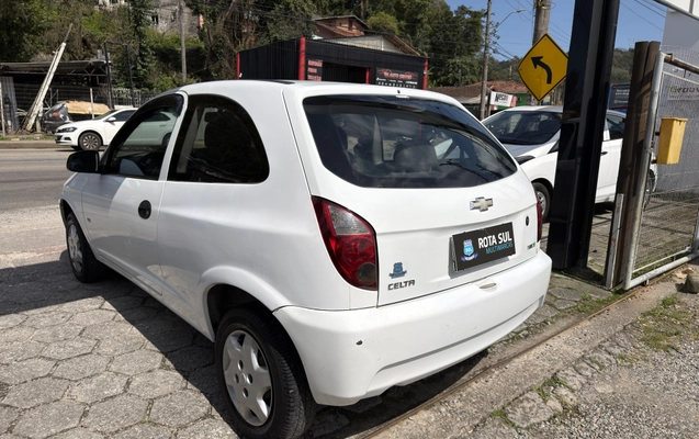imagem-https://www.socarrao.com.br/sc-vehicle-images-prod/4352979/1792418638965-003_463ea871ac142c7f812ea8249604db03.jpg