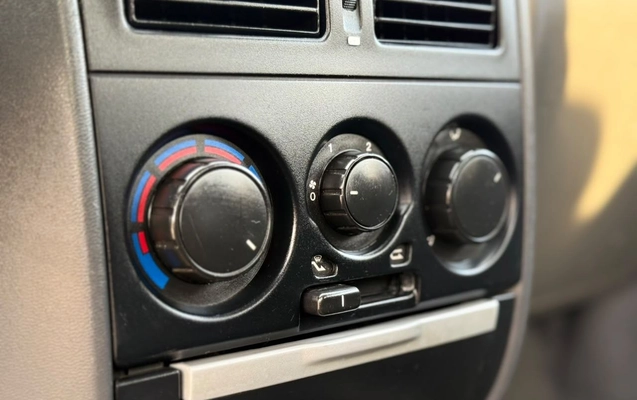 imagem-https://www.socarrao.com.br/sc-vehicle-images-prod/4352984/1791987735778-b616f23418a44bdca97873cc1f3a2e49_1791987641121.jpg