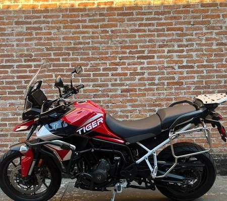 imagem-https://www.socarrao.com.br/sc-vehicle-images-prod/4352985/1791987754274-8568852_2_B_07e719c904.jpeg