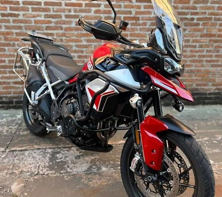 imagem-https://www.socarrao.com.br/sc-vehicle-images-prod/4352985/1791987754276-8568852_2_B_bb87b905a9.jpeg