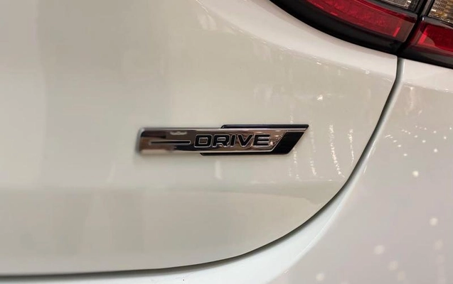 imagem-https://www.socarrao.com.br/sc-vehicle-images-prod/4352987/1791987795046-8568871_13_B_defdb356e8.jpeg