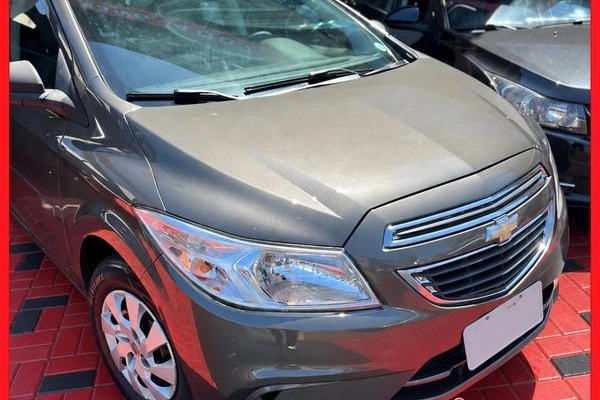 imagem-https://www.socarrao.com.br/sc-vehicle-images-prod/4352996/1791987871168-8530753_2_B_9de25b42f2.jpg