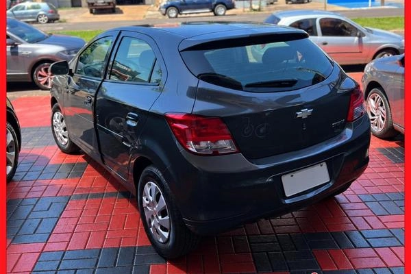 imagem-https://www.socarrao.com.br/sc-vehicle-images-prod/4352996/1791987871172-8530753_5_B_a83488ee3d.jpg