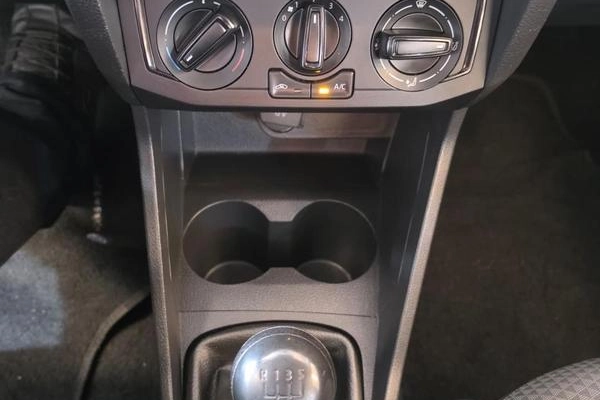 imagem-https://www.socarrao.com.br/sc-vehicle-images-prod/4353028/1792155584102-8568889_11_B_7f20de302c.jpeg
