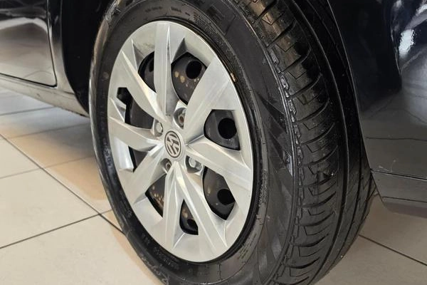 imagem-https://www.socarrao.com.br/sc-vehicle-images-prod/4353028/1792155584110-8568889_8_B_bc302e3485.jpeg