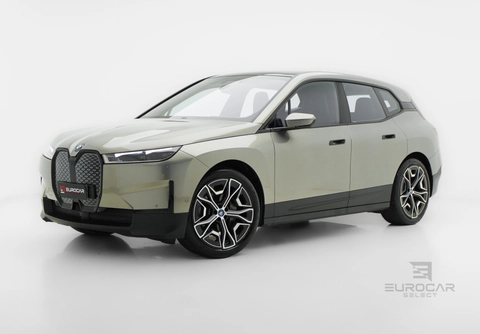Bmw iX 2024 Cinza — foto 1 de 3