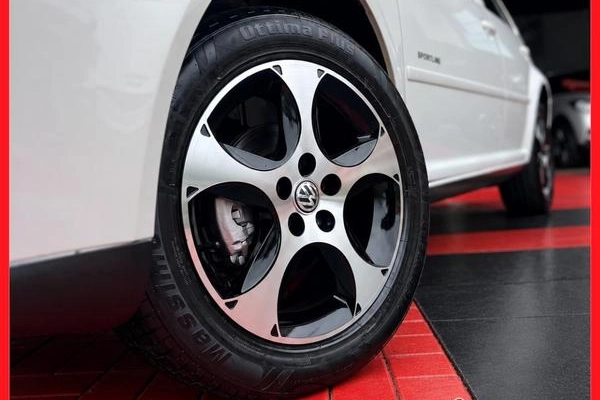 imagem-https://www.socarrao.com.br/sc-vehicle-images-prod/4353093/1791988623769-8440830_3_B_d727ca8e8b.jpg