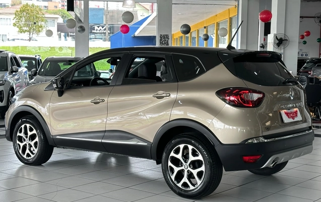 imagem-https://www.socarrao.com.br/sc-vehicle-images-prod/4353127/1791988767666-21_112138.jpg