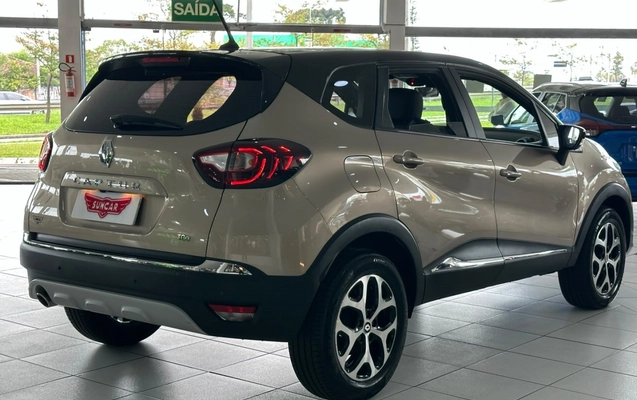 imagem-https://www.socarrao.com.br/sc-vehicle-images-prod/4353127/1791988767667-23_112138.jpg