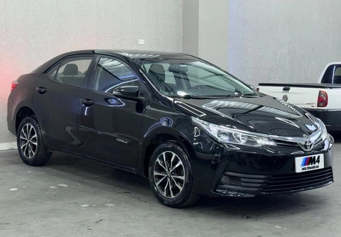 Toyota Corolla 2018 Preto — foto 1 de 3
