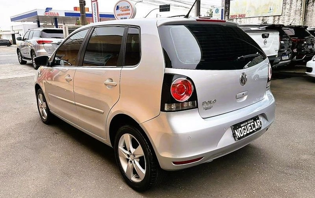 imagem-https://www.socarrao.com.br/sc-vehicle-images-prod/4353170/1791991851385-8569029_7_B_87e089d5b4.jpeg