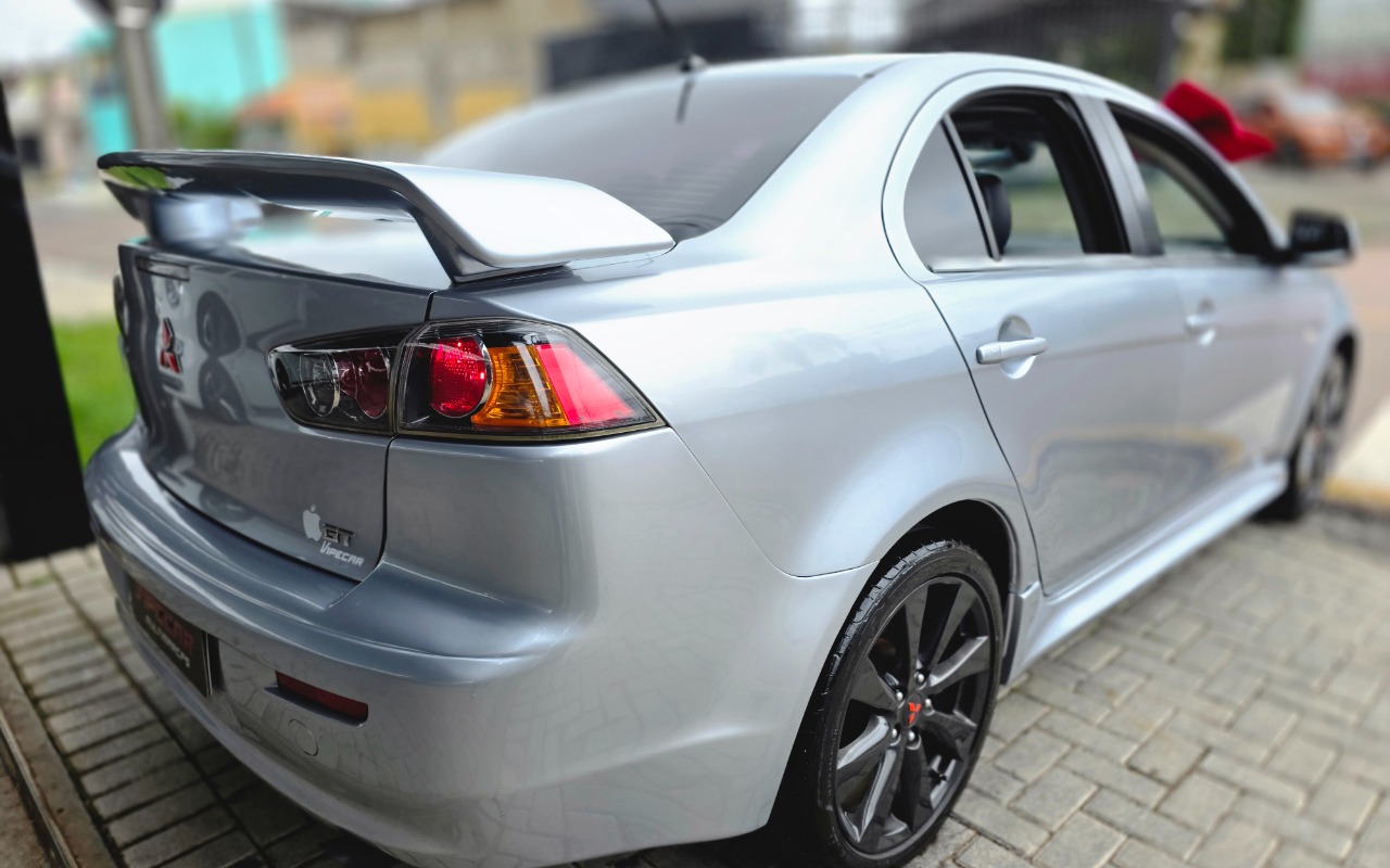 imagem-https://www.socarrao.com.br/sc-vehicle-images-prod/4353174/1791990501746-MjAyNjEwMTRfMTA0NTA3LmpwZw.jpg