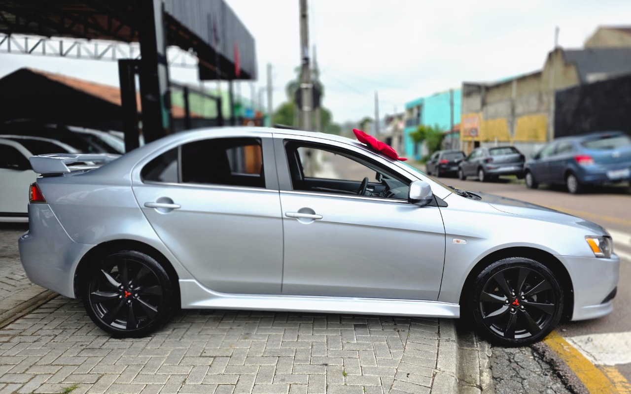 imagem-https://www.socarrao.com.br/sc-vehicle-images-prod/4353174/1791990501851-MjAyNjEwMTRfMTA0NTE2LmpwZw.jpg