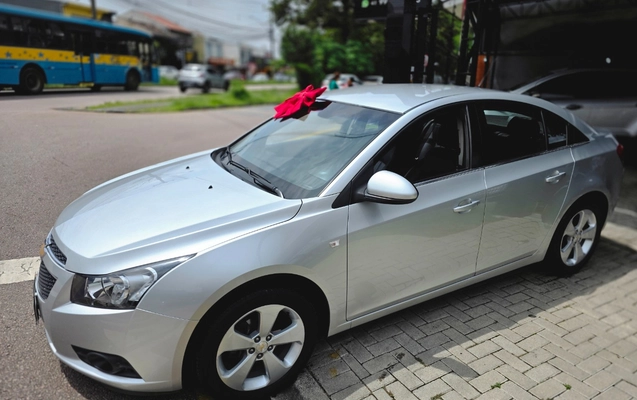 imagem-https://www.socarrao.com.br/sc-vehicle-images-prod/4353185/1791990402538-MjAyNjEwMTRfMTEwNjMyLmpwZw.jpg