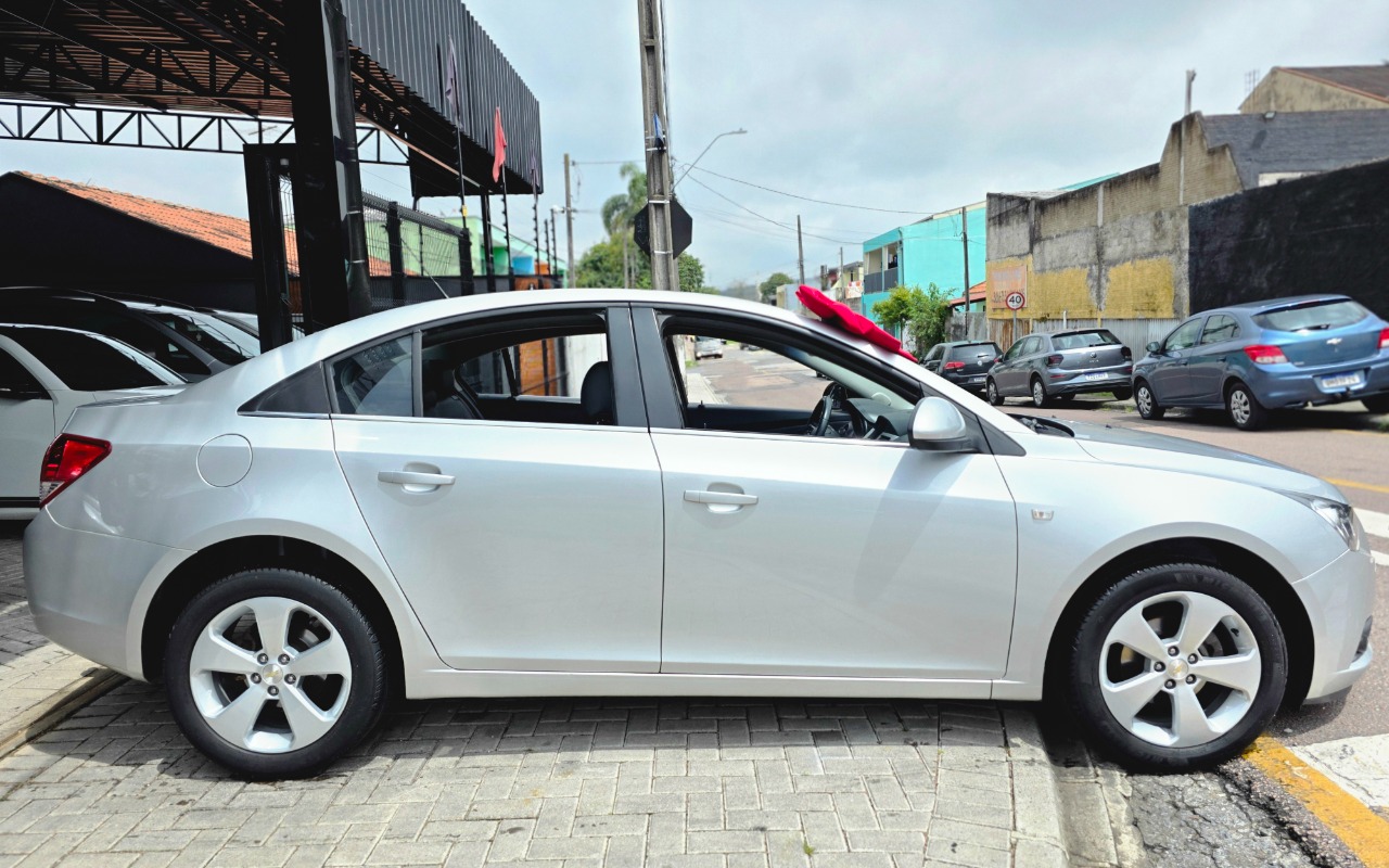 imagem-https://www.socarrao.com.br/sc-vehicle-images-prod/4353185/1791990403574-MjAyNjEwMTRfMTEwNzIzLmpwZw.jpg