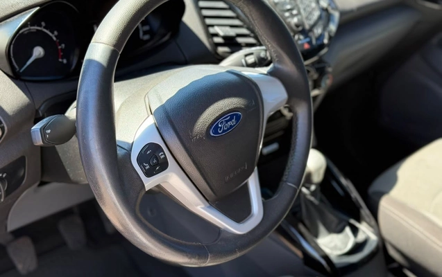 imagem-https://www.socarrao.com.br/sc-vehicle-images-prod/4353190/1791989310177-1557462b276649dc8743c7b67b123b2f_1791988694947.jpg