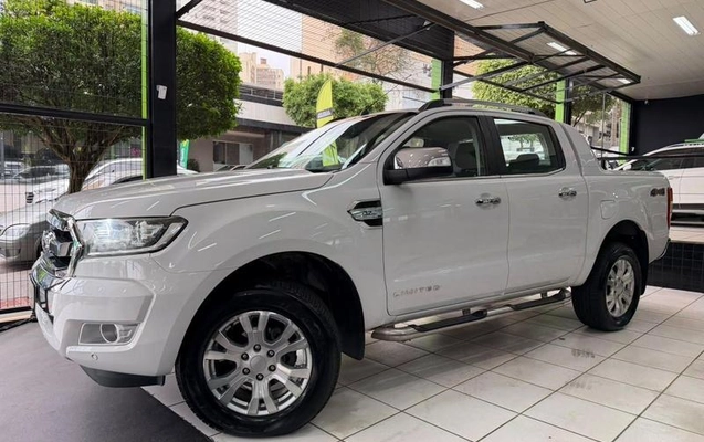 imagem-https://www.socarrao.com.br/sc-vehicle-images-prod/4353249/1792526200570-8556147_1_B_799f8e58ed.jpeg
