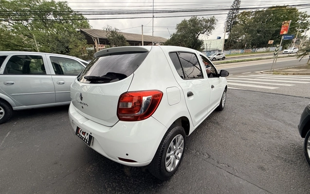imagem-https://www.socarrao.com.br/sc-vehicle-images-prod/4353273/1791989793258-1_055552.jpg