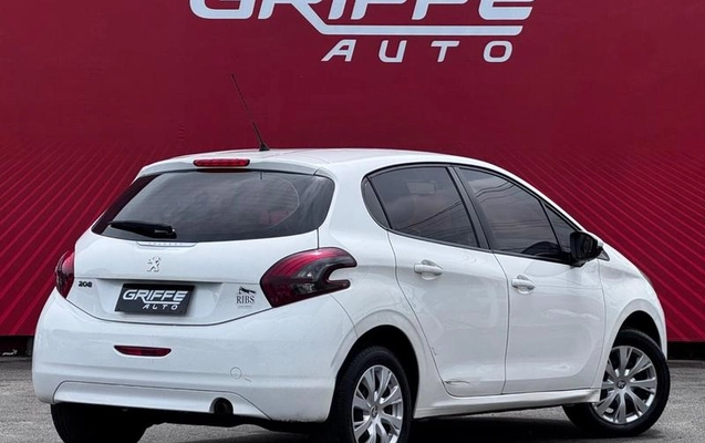 imagem-https://www.socarrao.com.br/sc-vehicle-images-prod/4353298/1792613558184-8564644_3_B_319641f673.jpeg