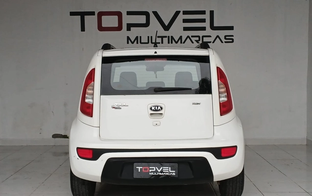 imagem-https://www.socarrao.com.br/sc-vehicle-images-prod/4353323/1791990334083-003_e929f8d6f7b2feb8194e2c8d47689858.jpg