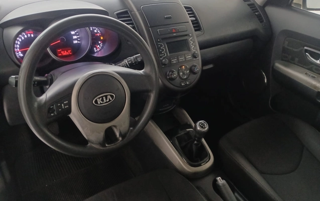 imagem-https://www.socarrao.com.br/sc-vehicle-images-prod/4353323/1791990334088-003_6aedc660df06295a22335794b8b248e8.jpg