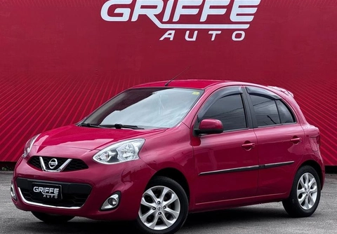 Nissan MARCH SV 1.6 16V Flex Fuel 2015 Vermelho — foto 1 de 3