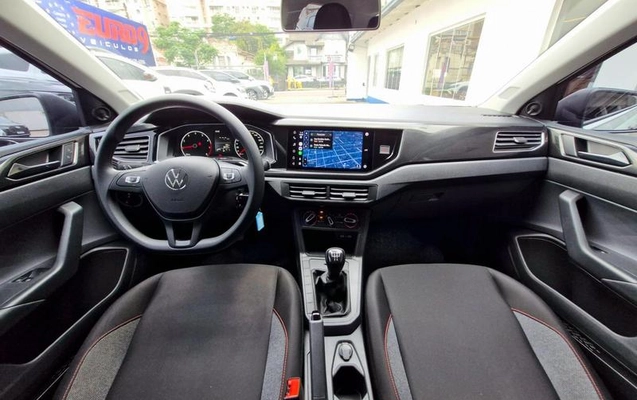 imagem-https://www.socarrao.com.br/sc-vehicle-images-prod/4353349/1792423129918-8566576_10_B_c8954d663f.jpeg
