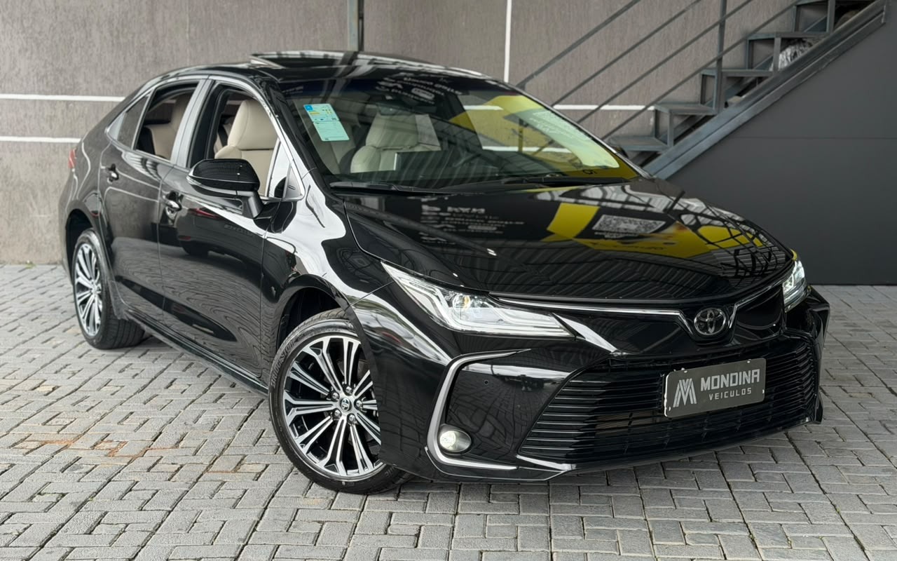 Toyota Corolla 2023 Preto — foto 1 de 3