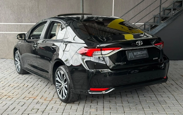 imagem-https://www.socarrao.com.br/sc-vehicle-images-prod/4353405/1792083129239-V2hhdHNBcHAgSW1hZ2UgMjAyNi0xMC0xNSBhdCAxMy40Mi42Ny5qcGVn.jpeg
