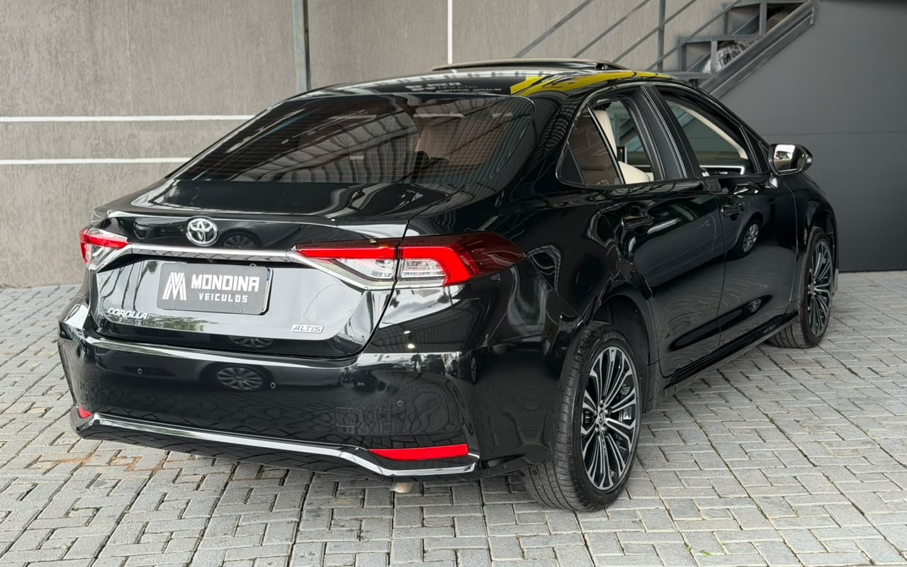 imagem-https://www.socarrao.com.br/sc-vehicle-images-prod/4353405/1792083129299-V2hhdHNBcHAgSW1hZ2UgMjAyNi0xMC0xNSBhdCAxMy40MS41Ny5qcGVn.jpeg