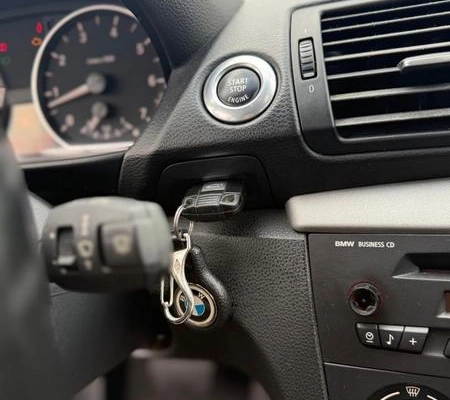 imagem-https://www.socarrao.com.br/sc-vehicle-images-prod/4353407/1791991279270-7297379_6_B_0b1462015a.jpeg
